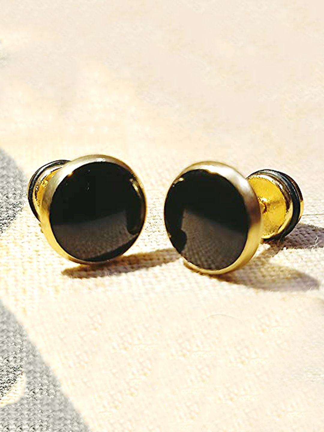 

KRENOZ Men Stainless Steel Studs, Gold