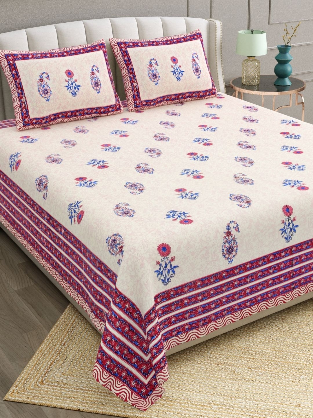 

The Craft Monk Blue Ethnic Motifs 240 TC Cotton King Bedsheet with 2 Pillow Covers