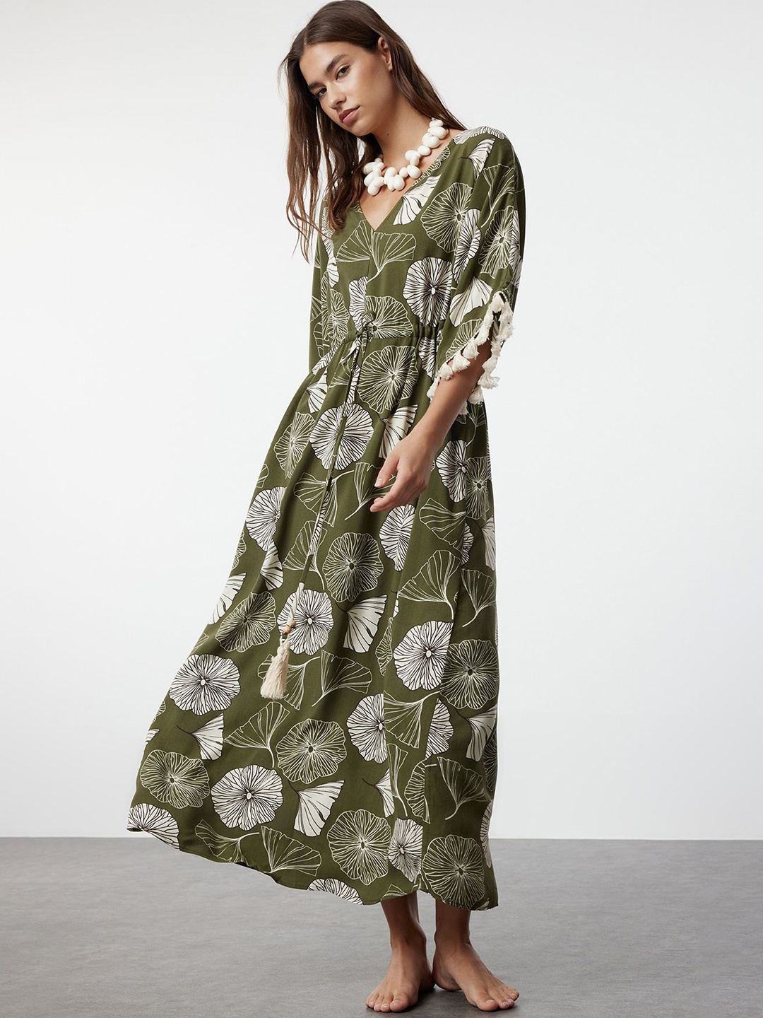 

Trendyol Ethnic Motifs Print Maxi Round Neck Dress, Multi