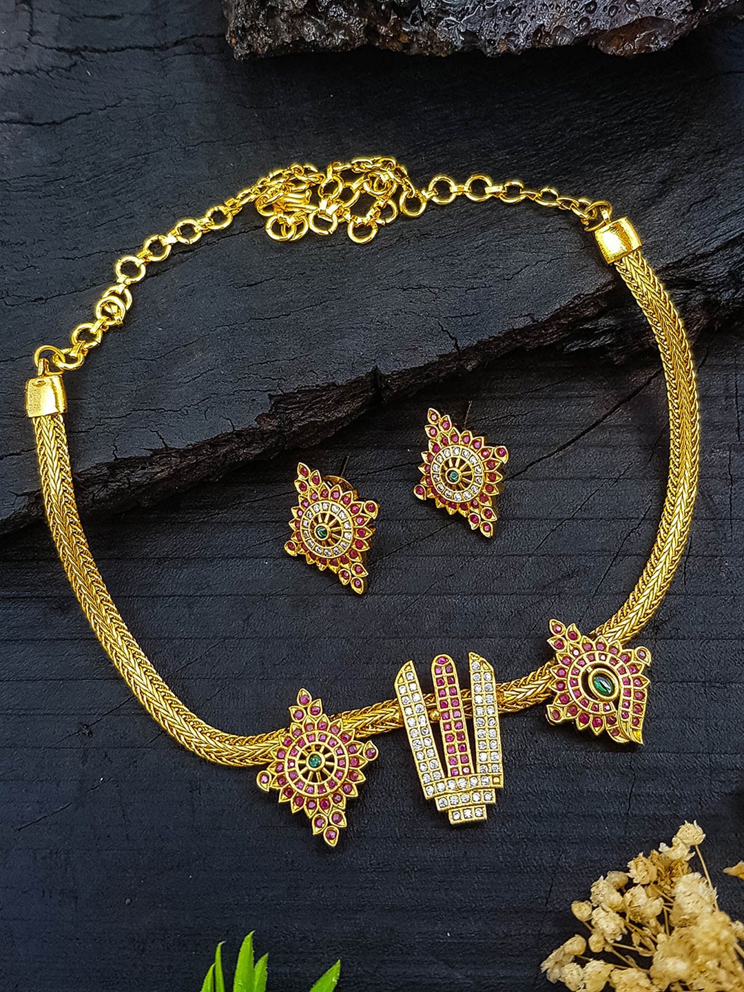 

GRIIHAM Gold-Plated AD Studded Temple Jewellery Set