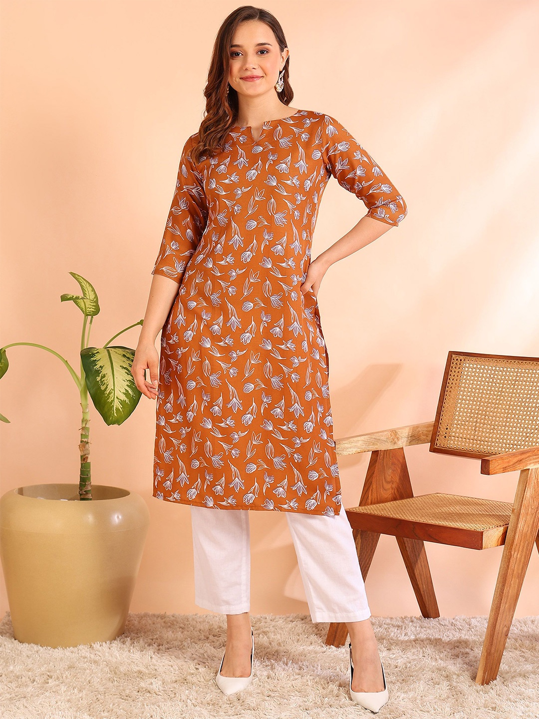 

DSK STUDIO Printed Straight Kurta, Mustard