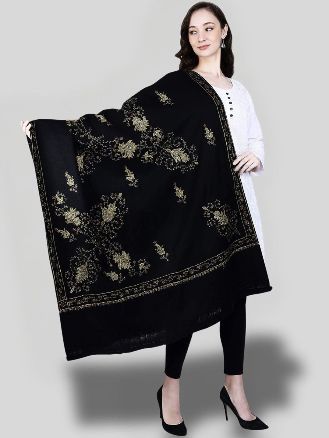 

SWI Stylish Floral Embroidered Woollen Shawl, Black