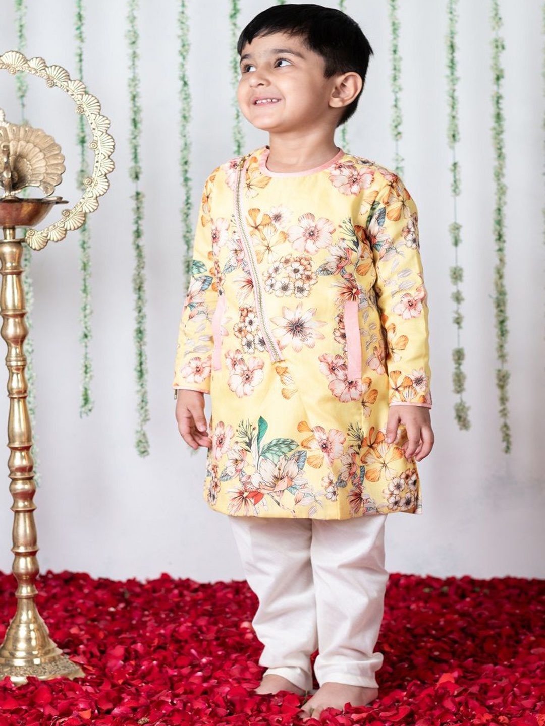 

Li'l Angels Boys Floral Printed Angrakha Kurta with Churidar, Yellow