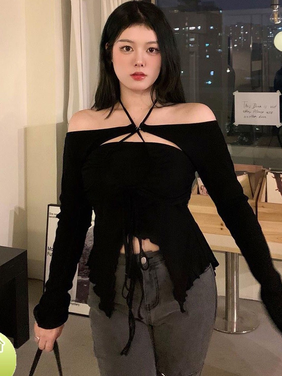 

LULU & SKY Off-Shoulder Bardot Top, Black
