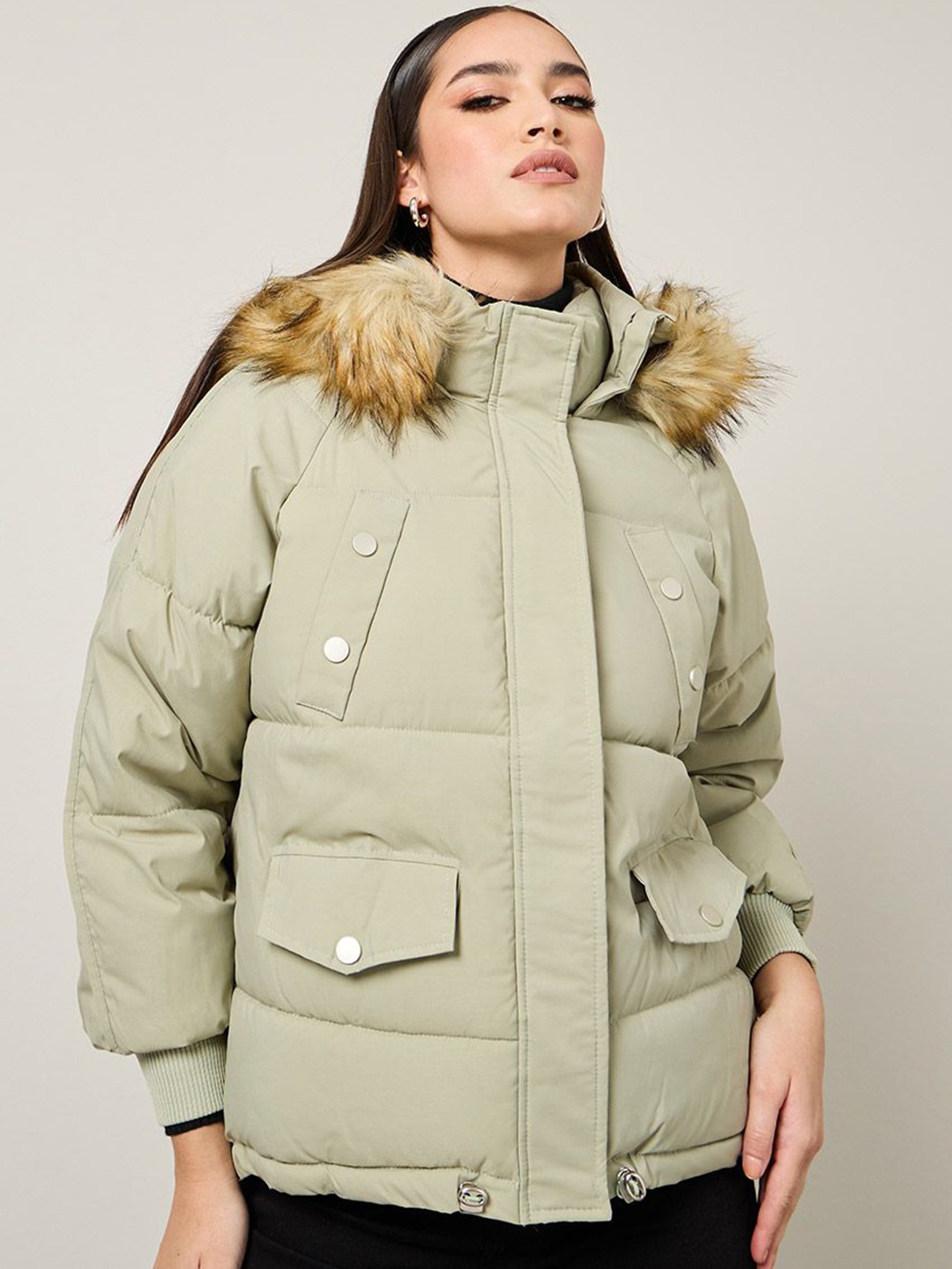 

Styli Women Long Line Oversized Hooded Padded Jacket With Faux Fur Detail, Green