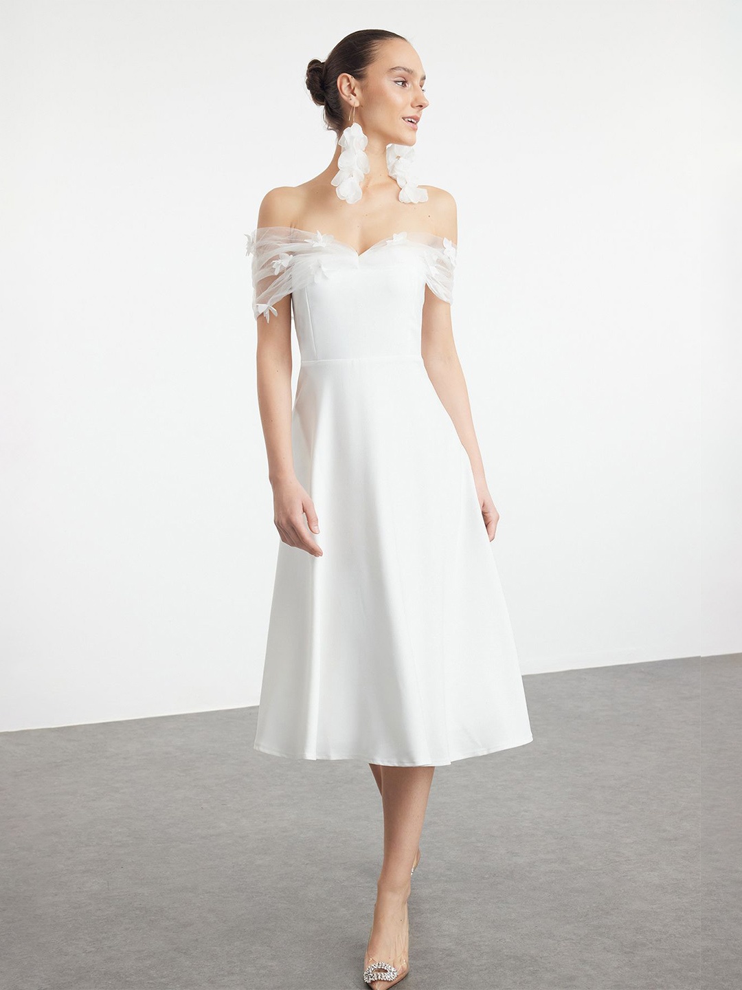 

Trendyol Women Off-Shoulder Fit & Flare Midi Dress, White