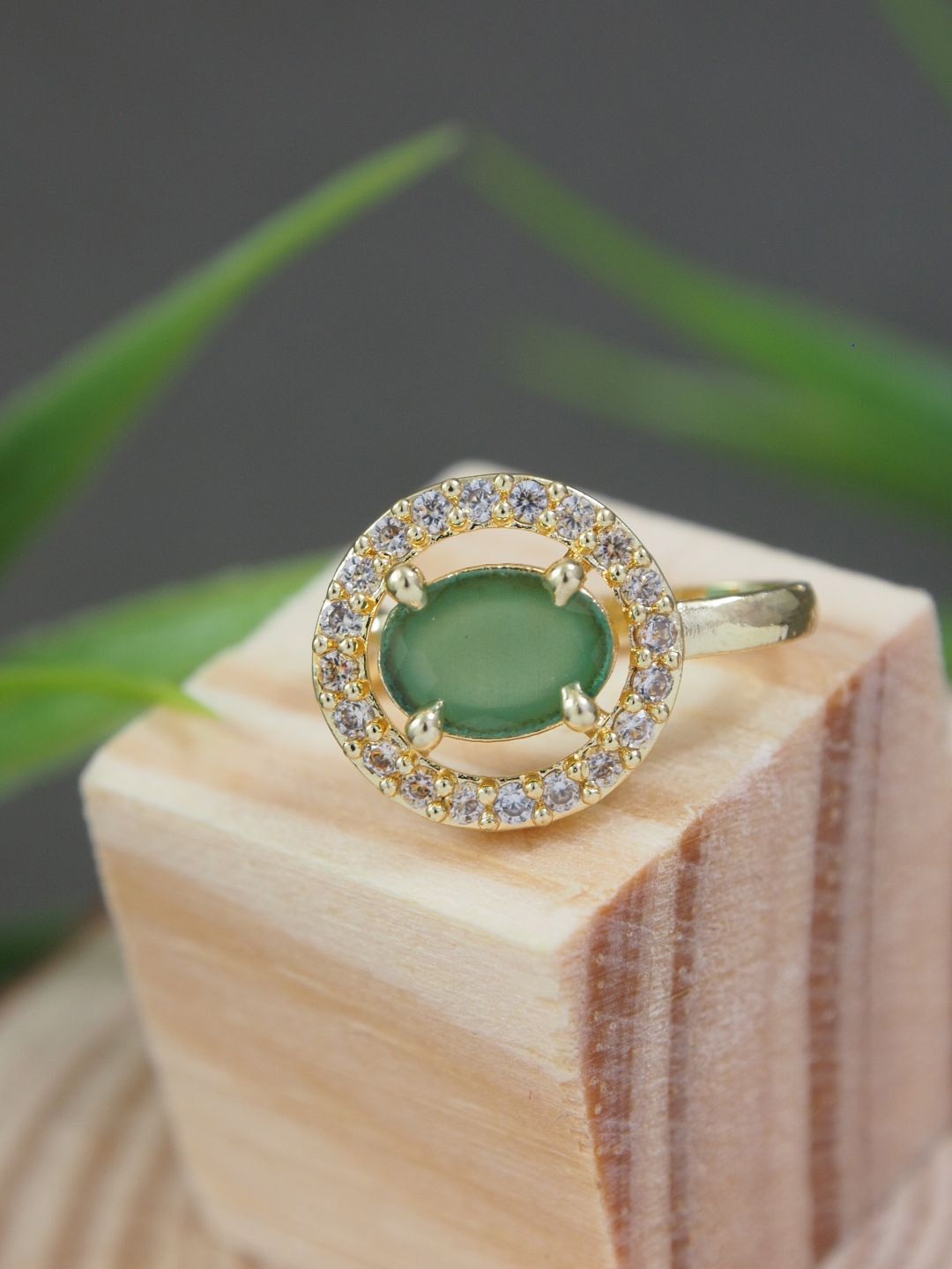 

I Jewels Gold Plated Artificial Stones Stud Nosepin