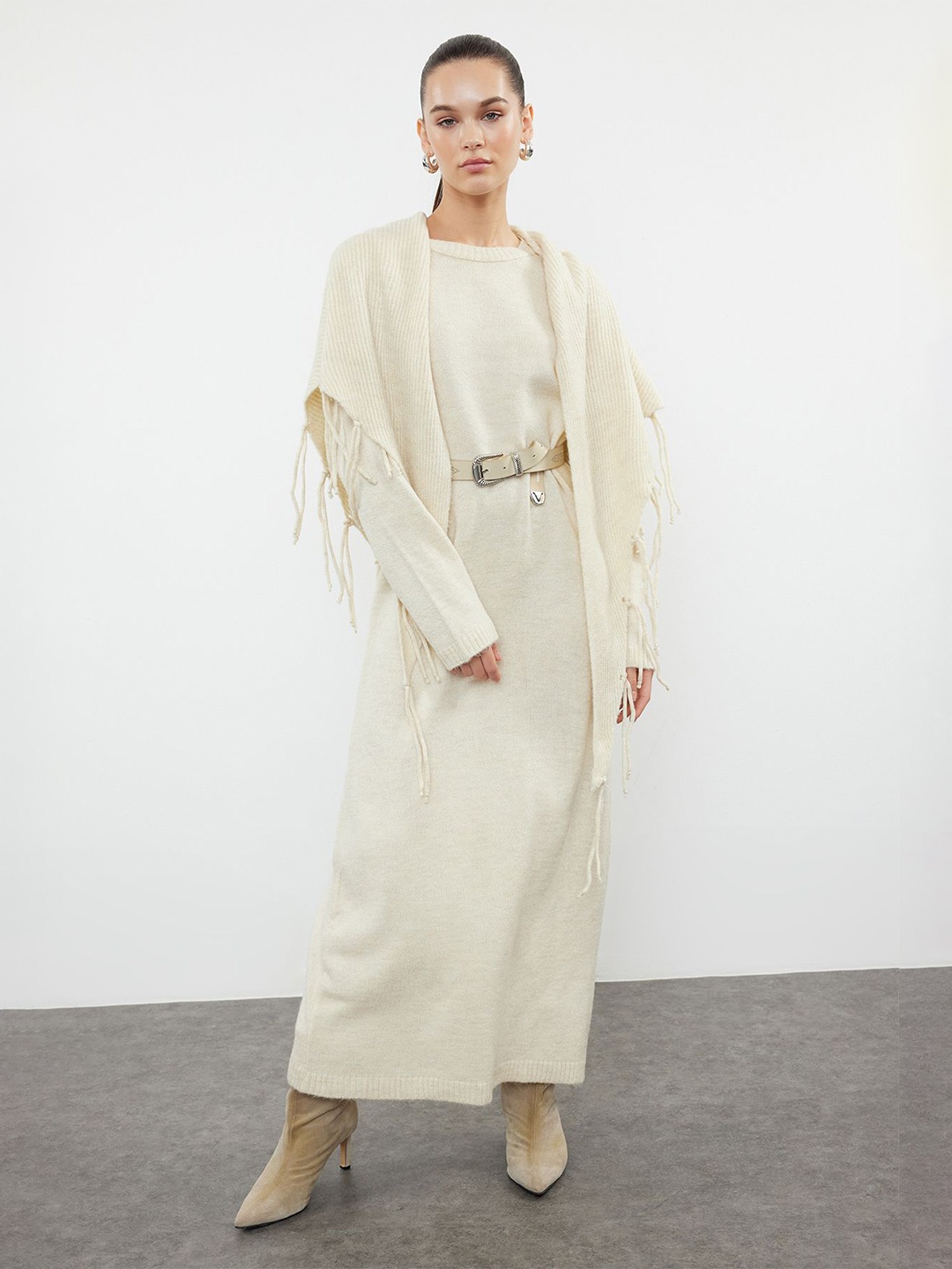 

Trendyol Belted Maxi Dress, White