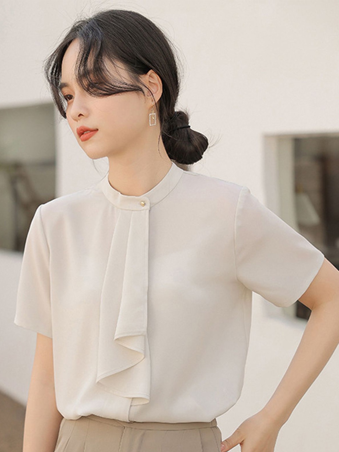 

LULU & SKY Top, Off white