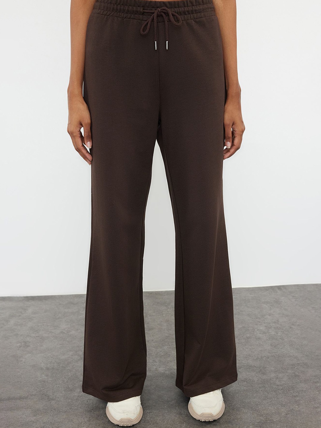 

Trendyol Women Flared Wide Leg Solid Trousers, Brown