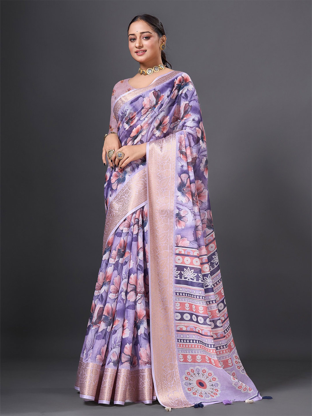 

HEER FASHION Floral Zari Saree, Purple