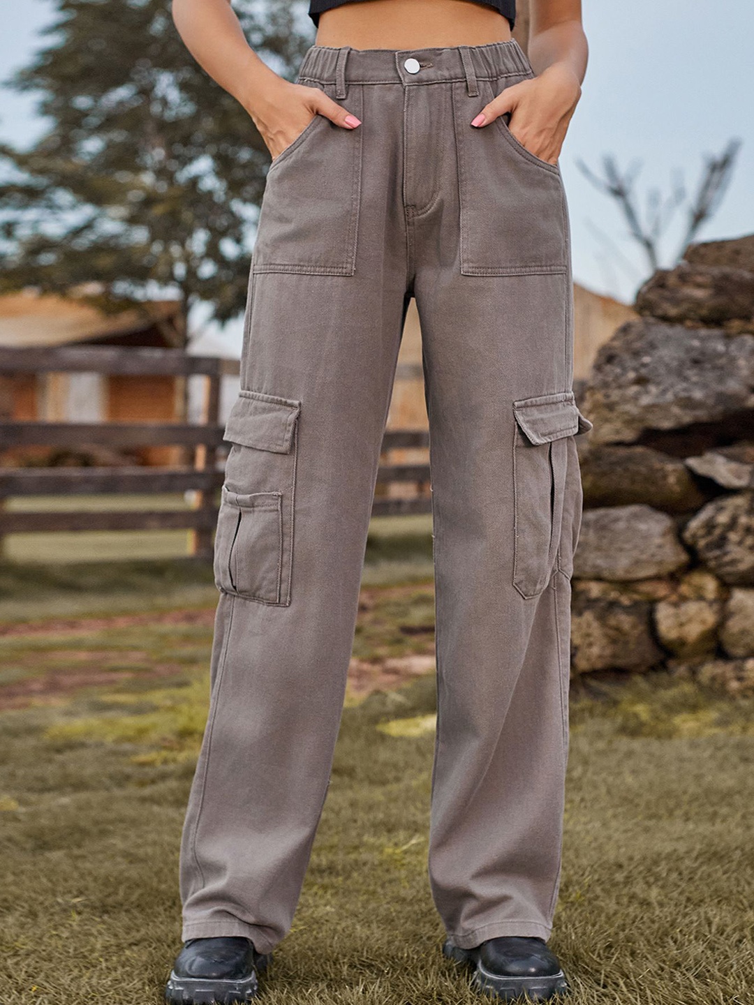 

StyleCast Women Solid Viscose Rayon Cargos Trousers, Grey