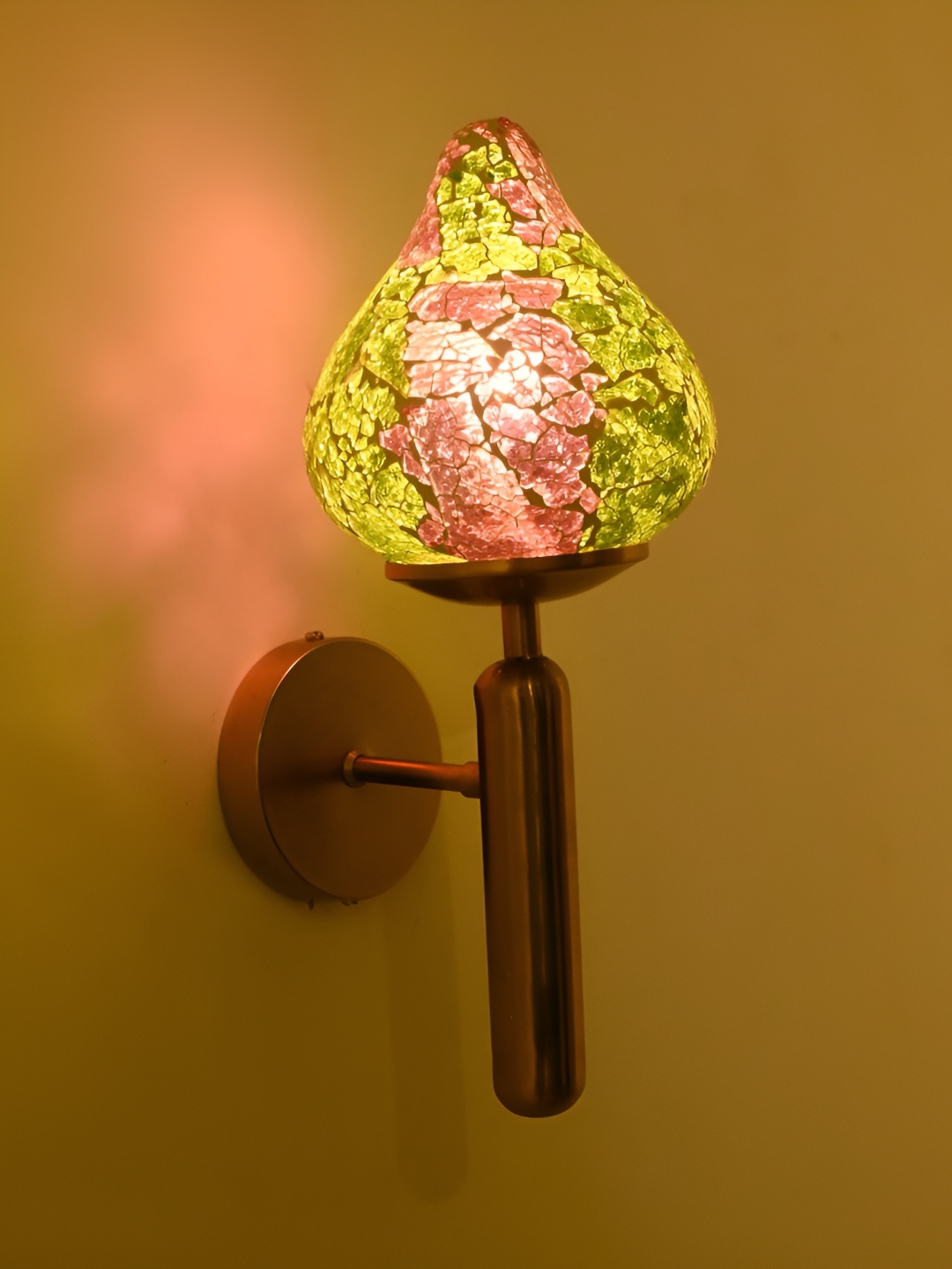 

Afast Green & Pink Glass Traditional Abstract Shaped Wall Lamp