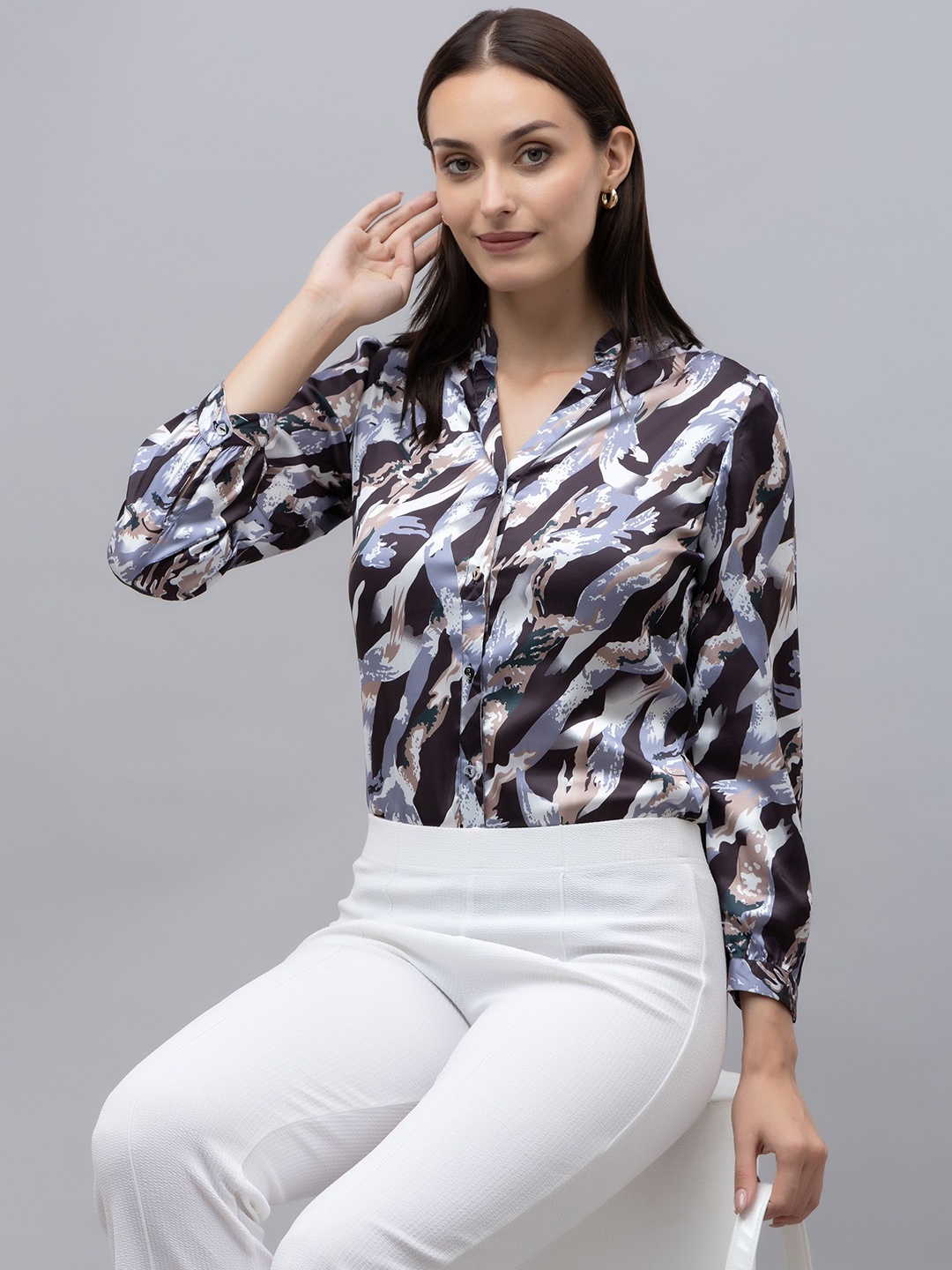 

PURYS Women Printed Casual Satin Shirt, Black