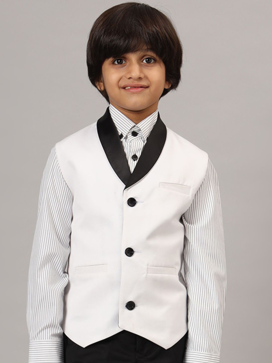 

TAHVO Boys Tuxedo Sleeveless Waistcoat, White