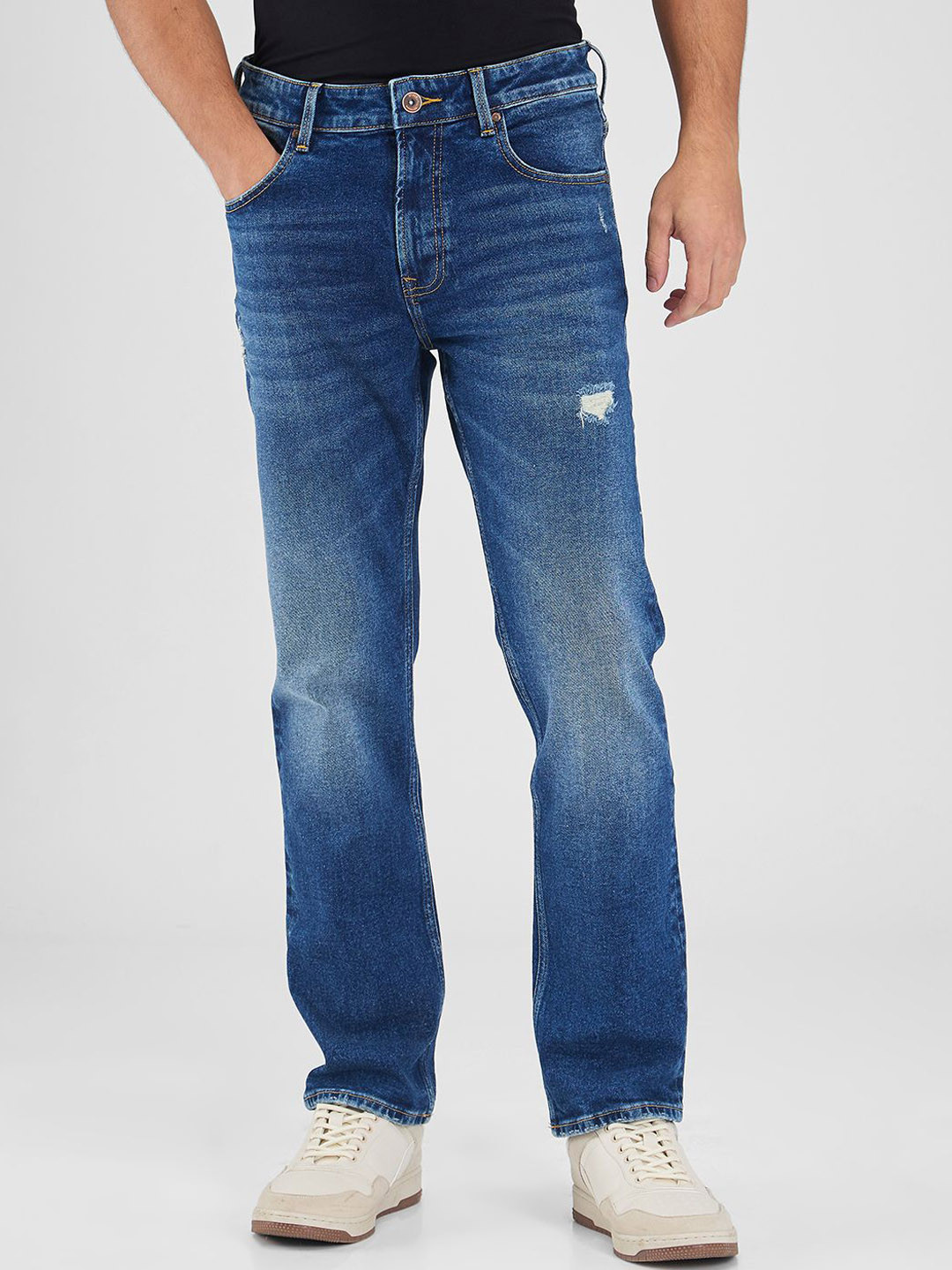 

SPYKAR Men Relaxed Fit Mildly Distressed Light Fade Stretchable Jeans, Blue