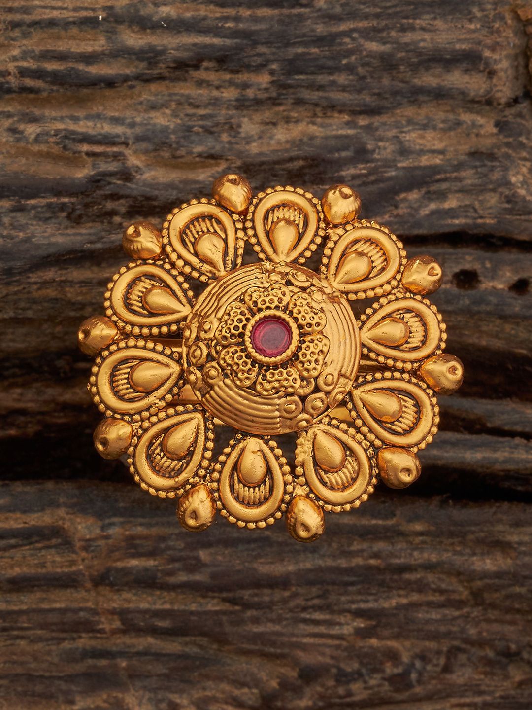 

Kushal's Fashion Jewellery Gold-Plated Stone-Studded Antique Finger Ring