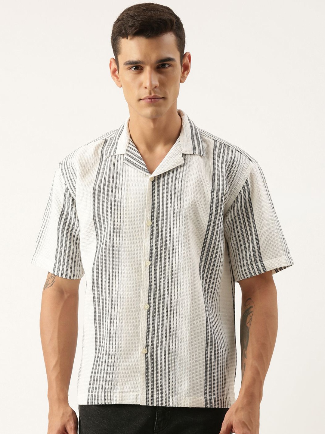 

ROLLER FASHIONS Men Opaque Striped Casual Shirt, Multi