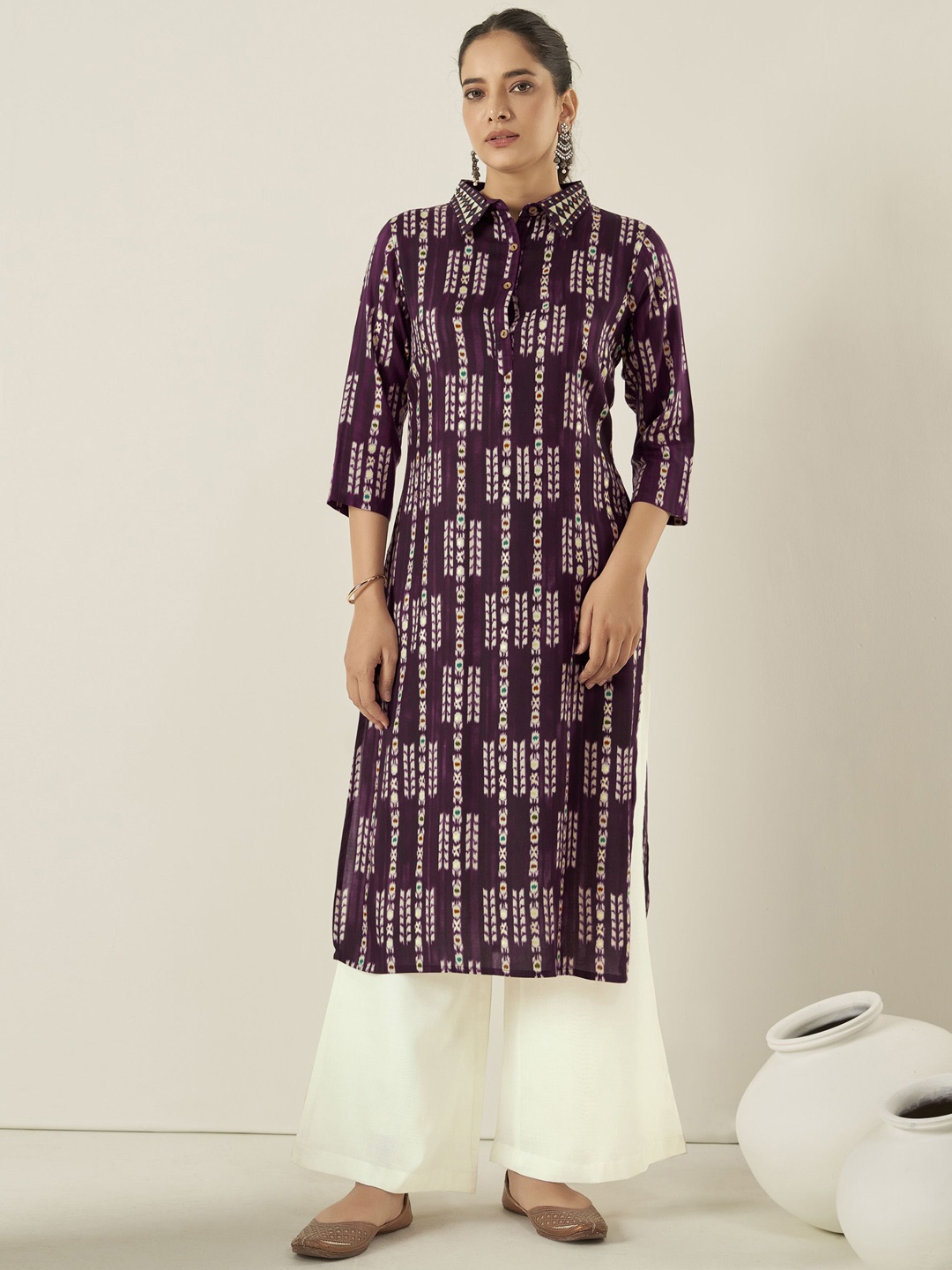 

Anouk Magenta Tribal Printed Shirt Collar Straight Kurta