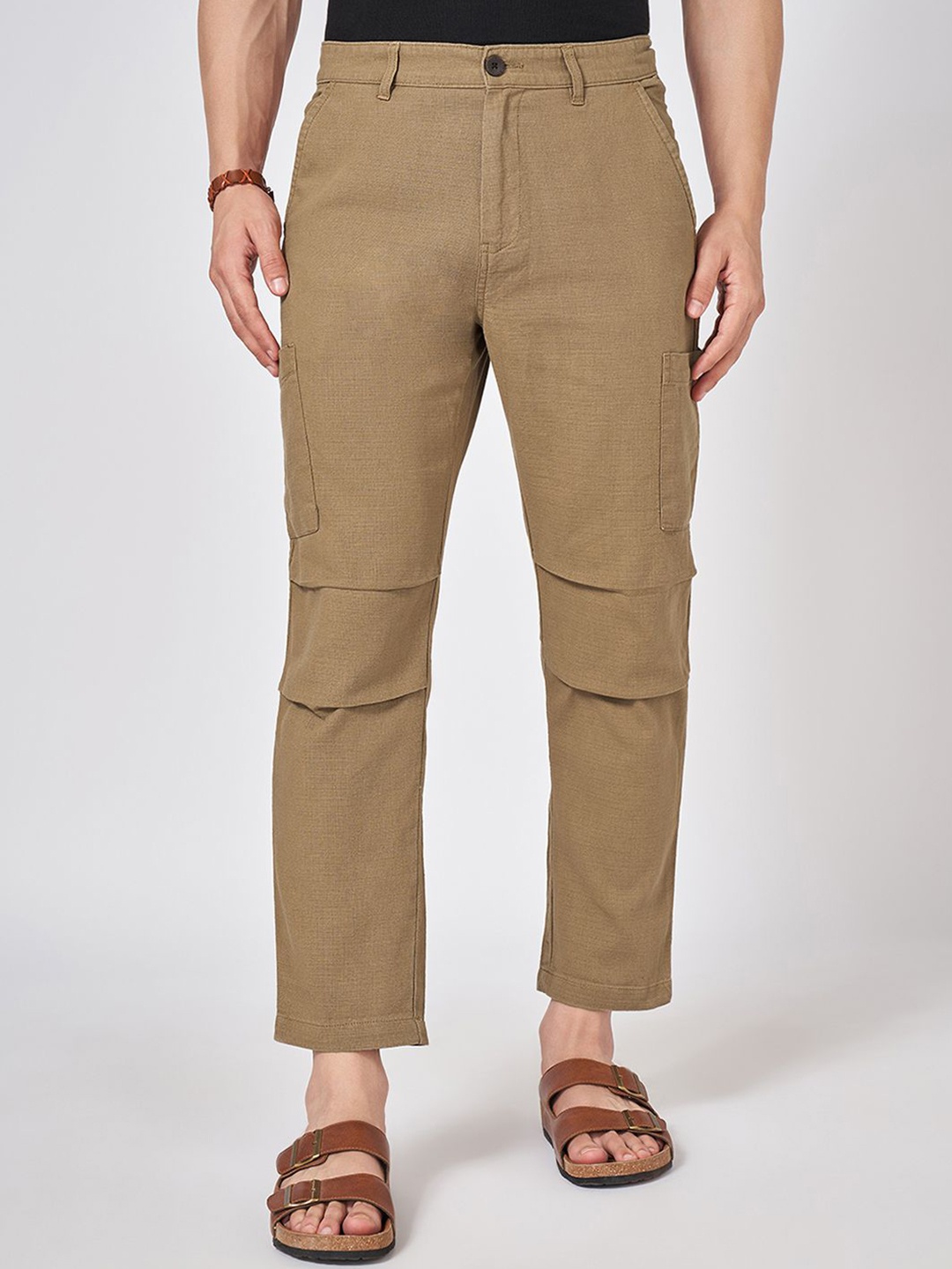 

7 Alt by Pantaloons Men Slim Fit Cargos Trousers, Brown