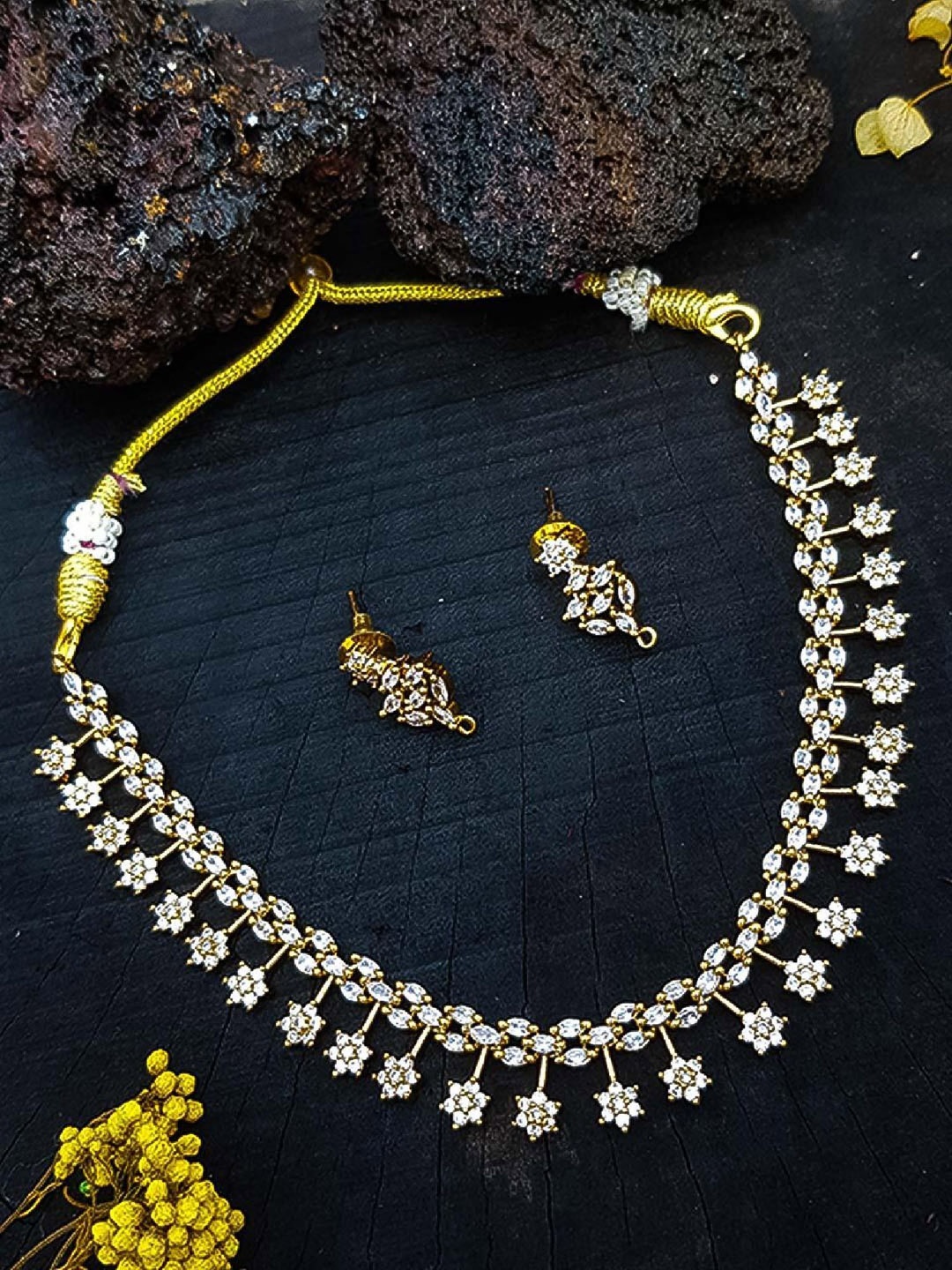 

GRIIHAM Gold-Plated Cubic Zirconia Studded Jewellery Set