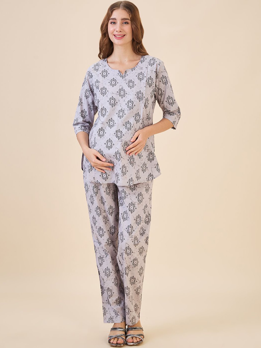 

AV2 Ethnic Motifs Printed Pure Cotton Maternity Tunic With Trousers, Grey