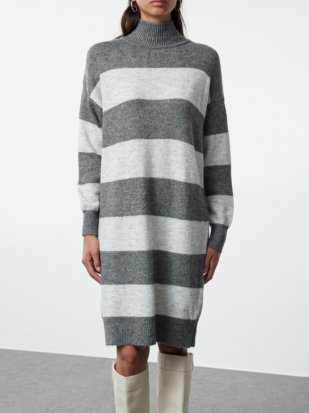 

Trendyol A-Line Striped Long Sleeves Dress, Grey