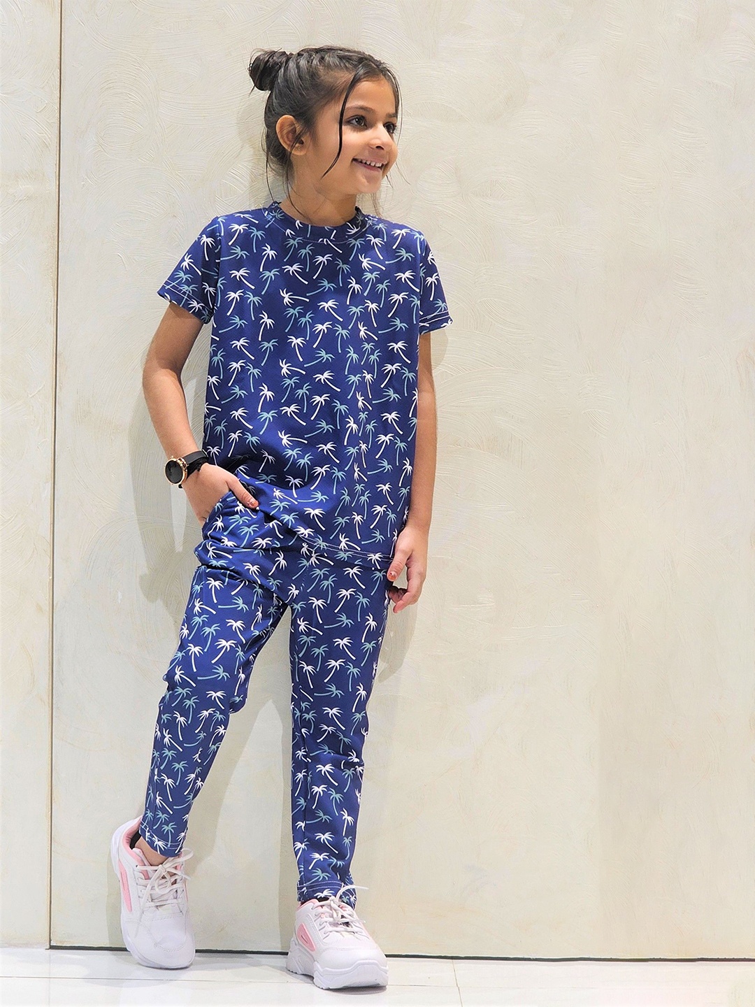 

Emblica Kids Printed T-shirt with Trousers, Blue
