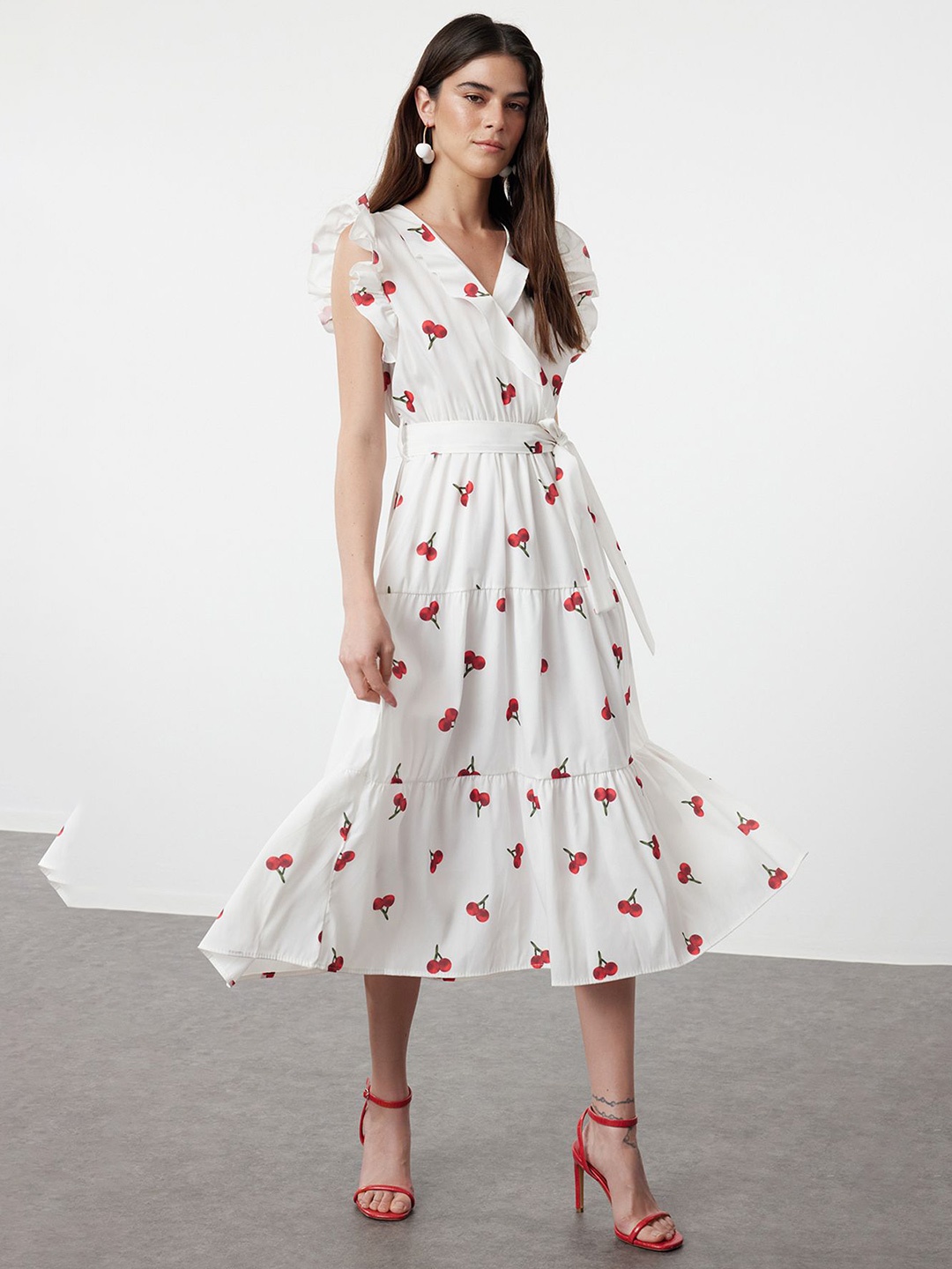 

Trendyol Floral Print Flutter Sleeve Fit & Flare Midi Dress, Na