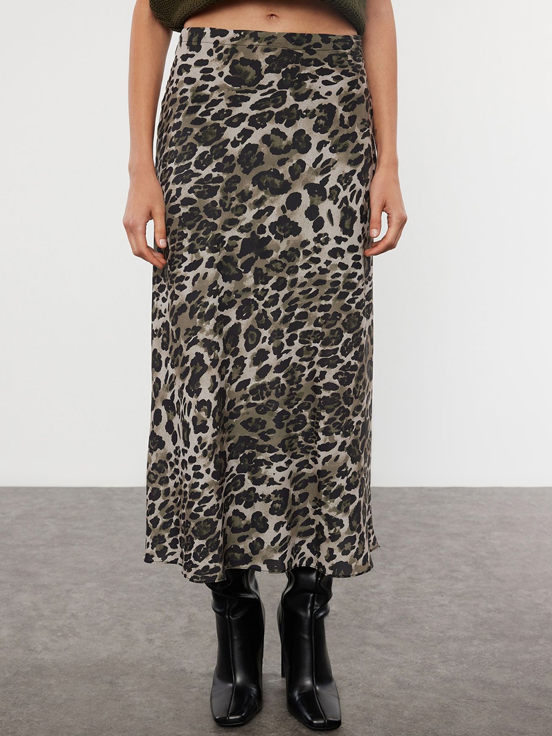 

Trendyol Women Animal Printed A-Line Midi Skirts, Khaki