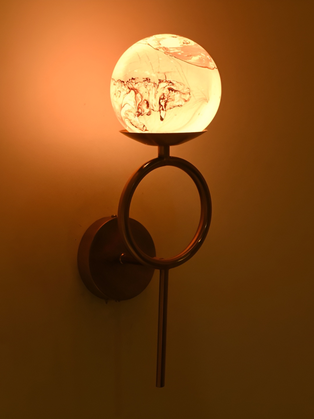 

Afast Brown & White Glass Traditional Rectangle Shaped Wall Lamp