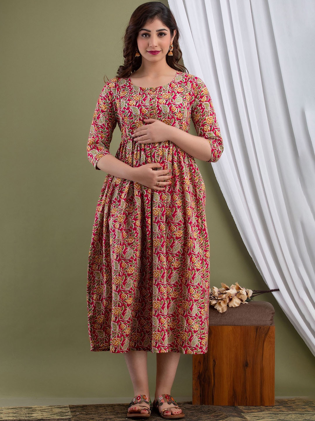 

MURLI KURTI Floral Printed Gathered or Pleated A-Line Ethnic Dress, Maroon