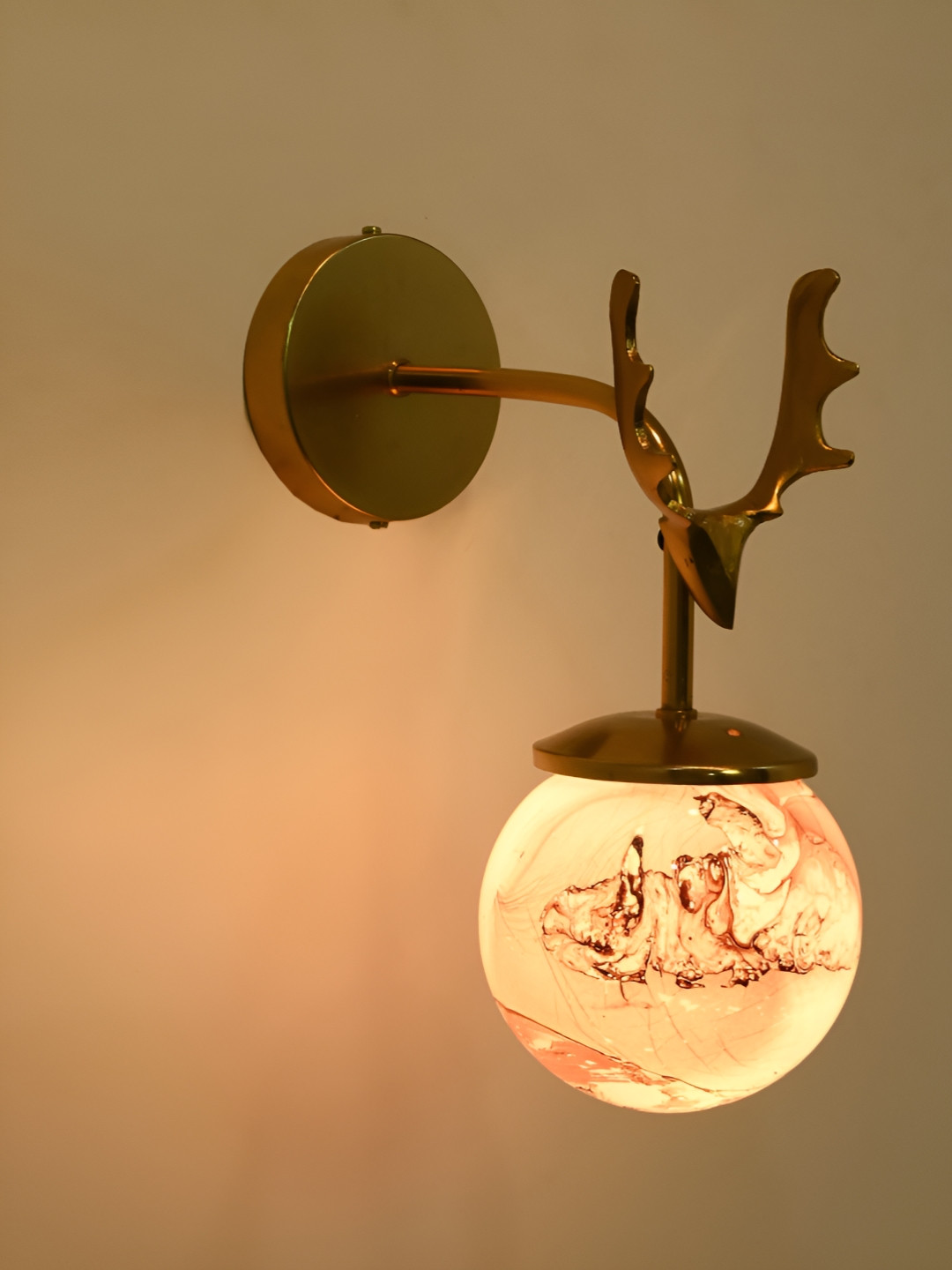 

Afast Brown & White Glass Traditional Rectangle Shaped Wall Lamp