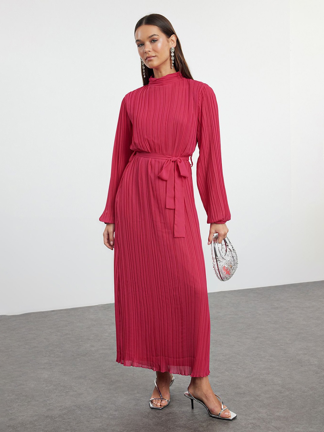 

Trendyol Striped Cuffed Sleeves Maxi Dress, Pink