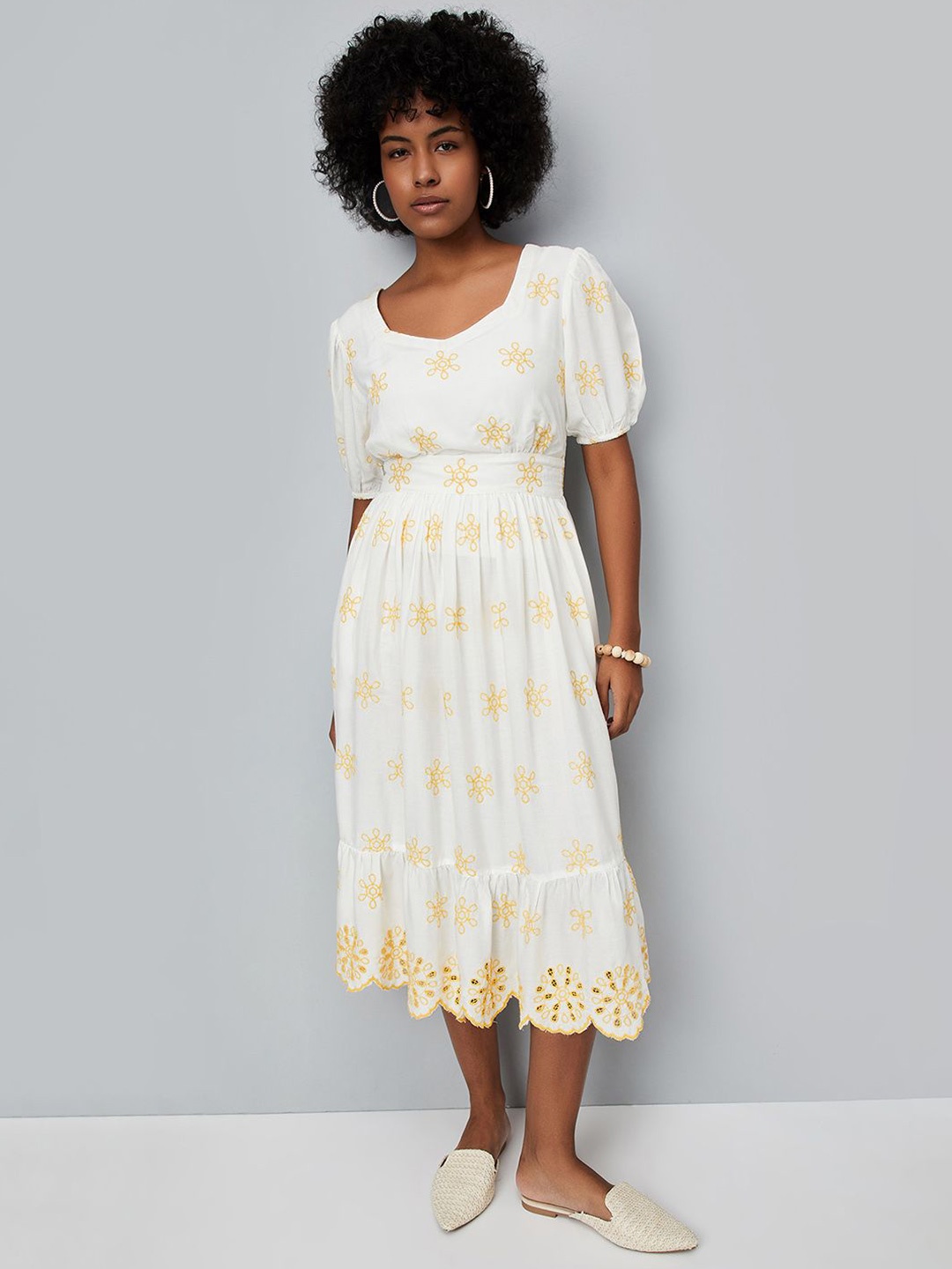 

max Floral Print Puff Sleeve Fit & Flare Midi Dress, Off white