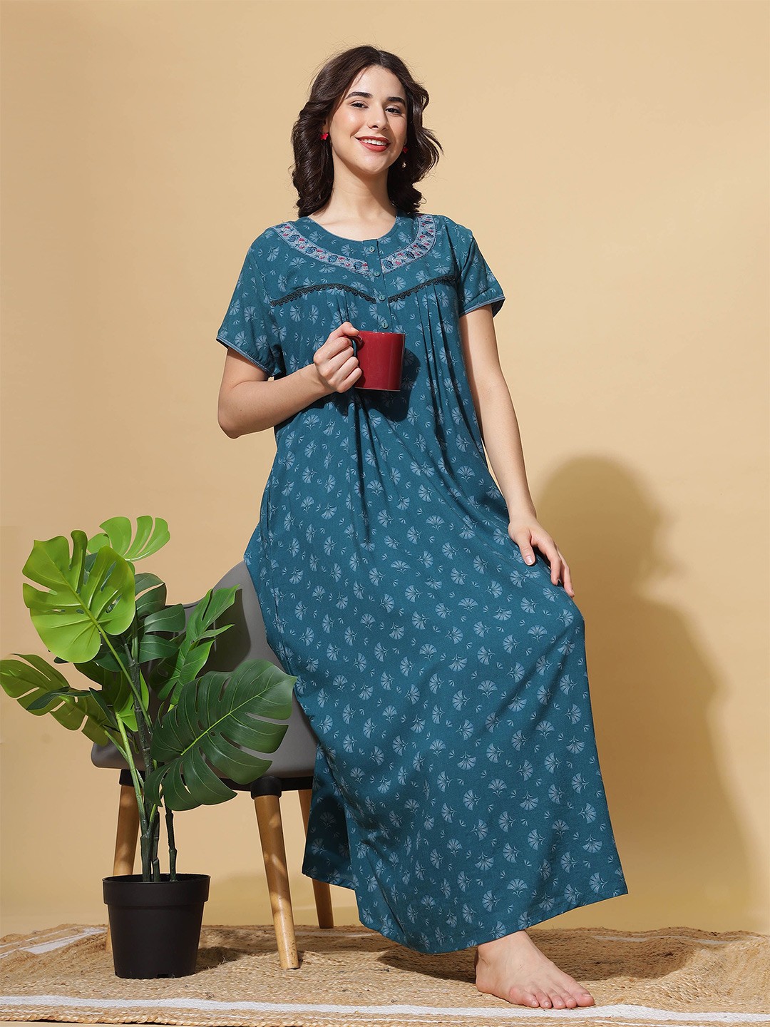 

9shines Label Printed Maxi Nightdress, Green