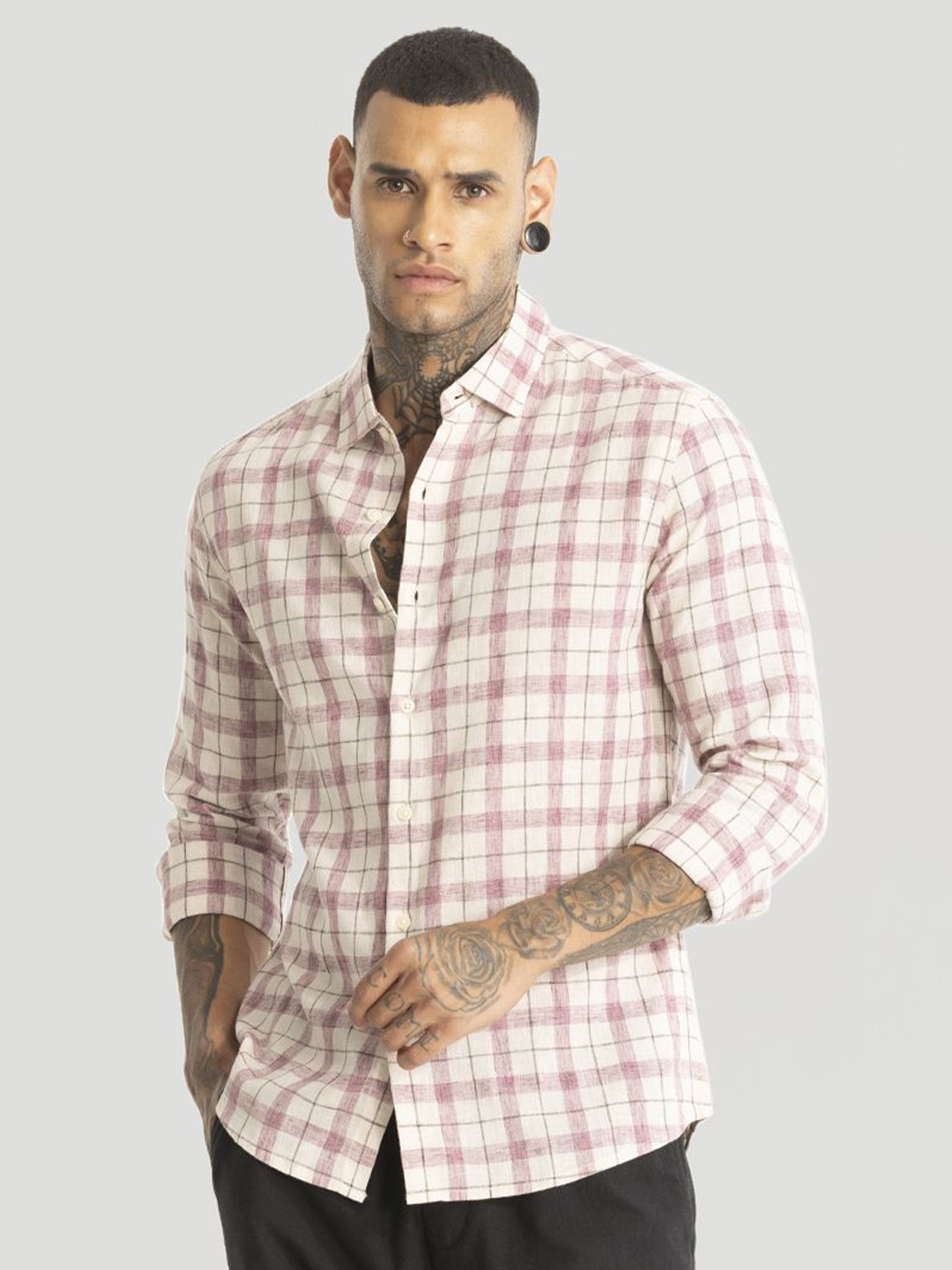 

Snitch Men Smart Slim Fit Opaque Checked Casual Shirt, Pink