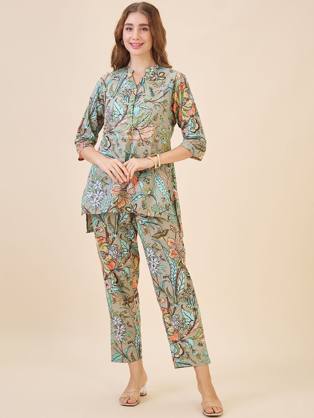 

AV2 Printed Mandarin Collar Pure Cotton Tunic With Trouser, Olive