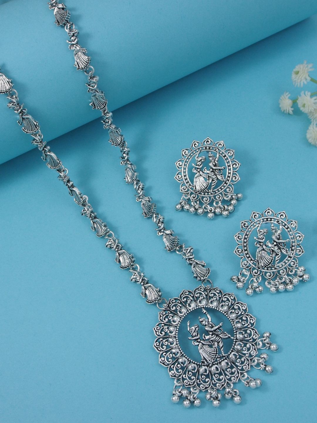 

I Jewels Silver Plated Oxidised Traditional Jewellery Set