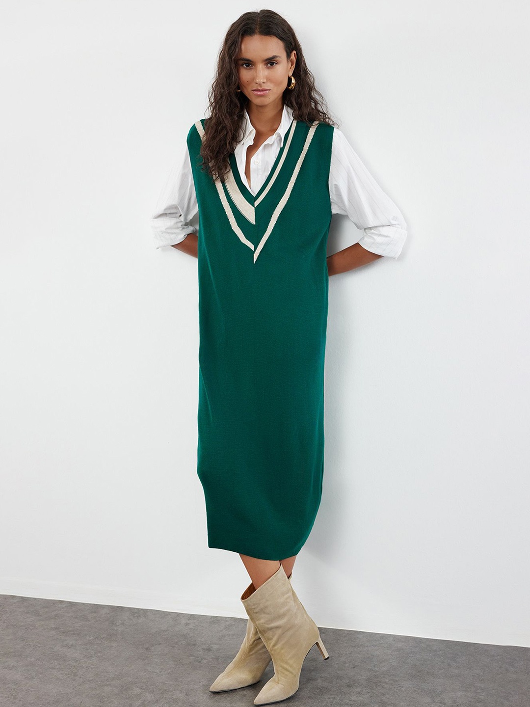 

Trendyol Slit Sleeve A-Line Dress, Na