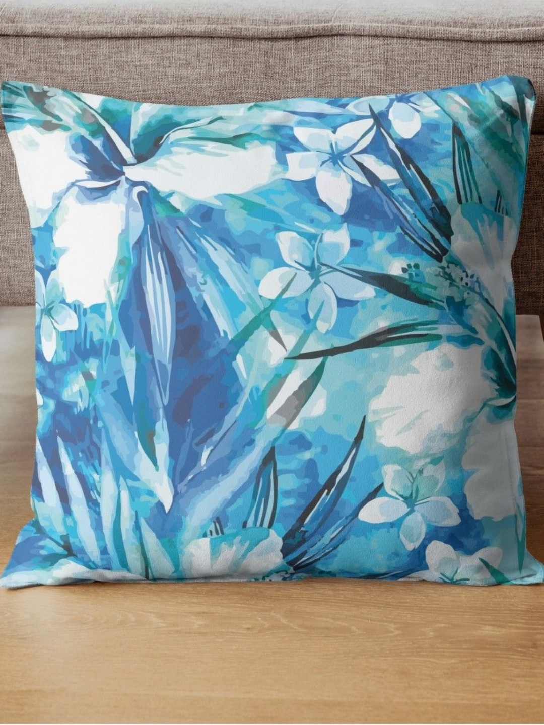 

THEYAYACAFE Blue & White Floral Printed Velvet Square Cushion Cover