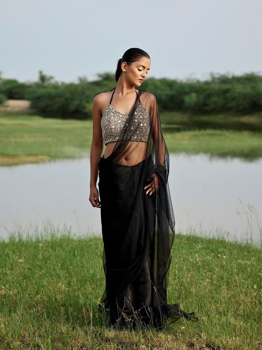 

AMROOD Pure Silk Saree, Black