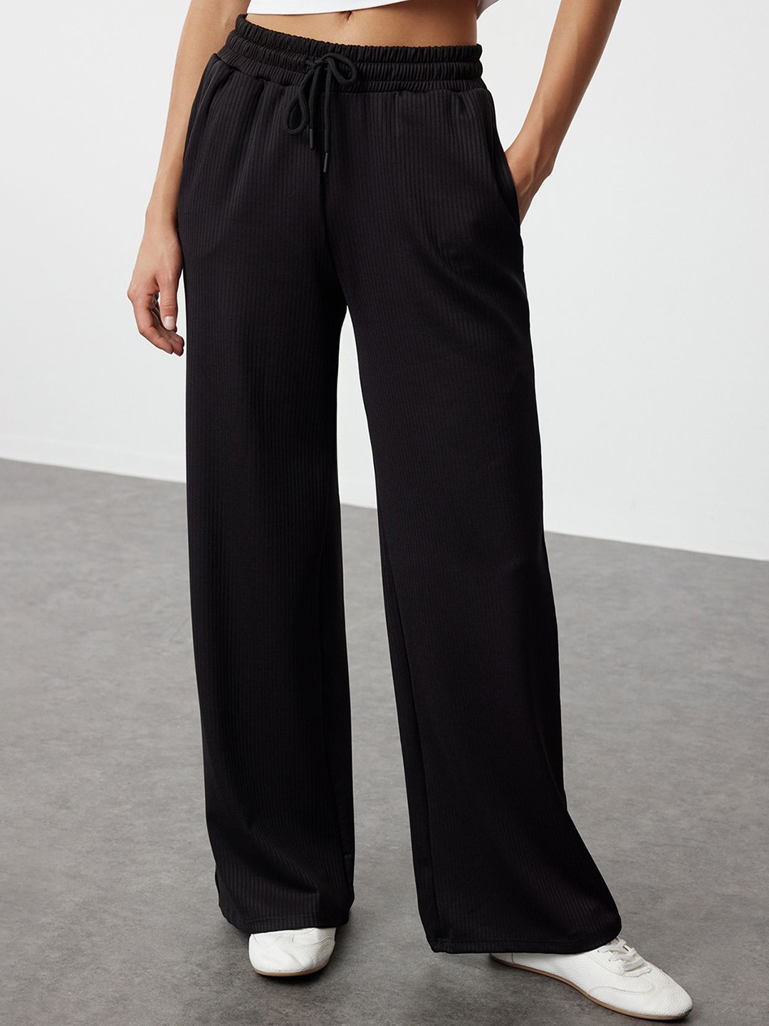 

Trendyol Women Loose Fit Textured Parallel Trousers, Black