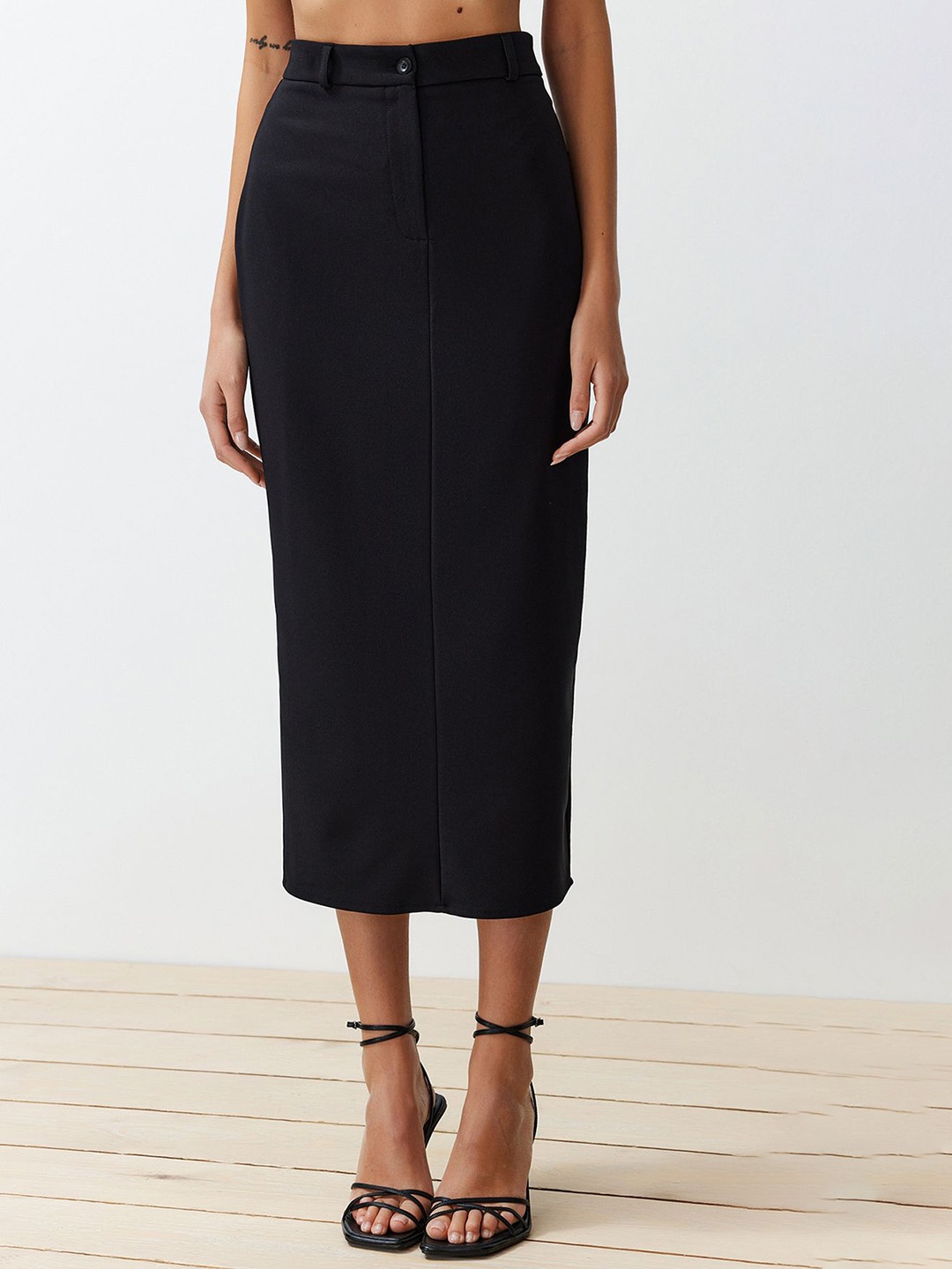 

Trendyol Women Pencil Midi Skirts, Black