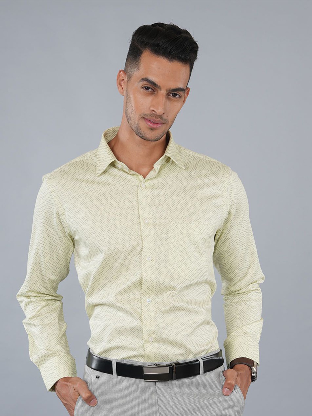 

Ostermann Men Opaque Printed Formal Shirt, Green