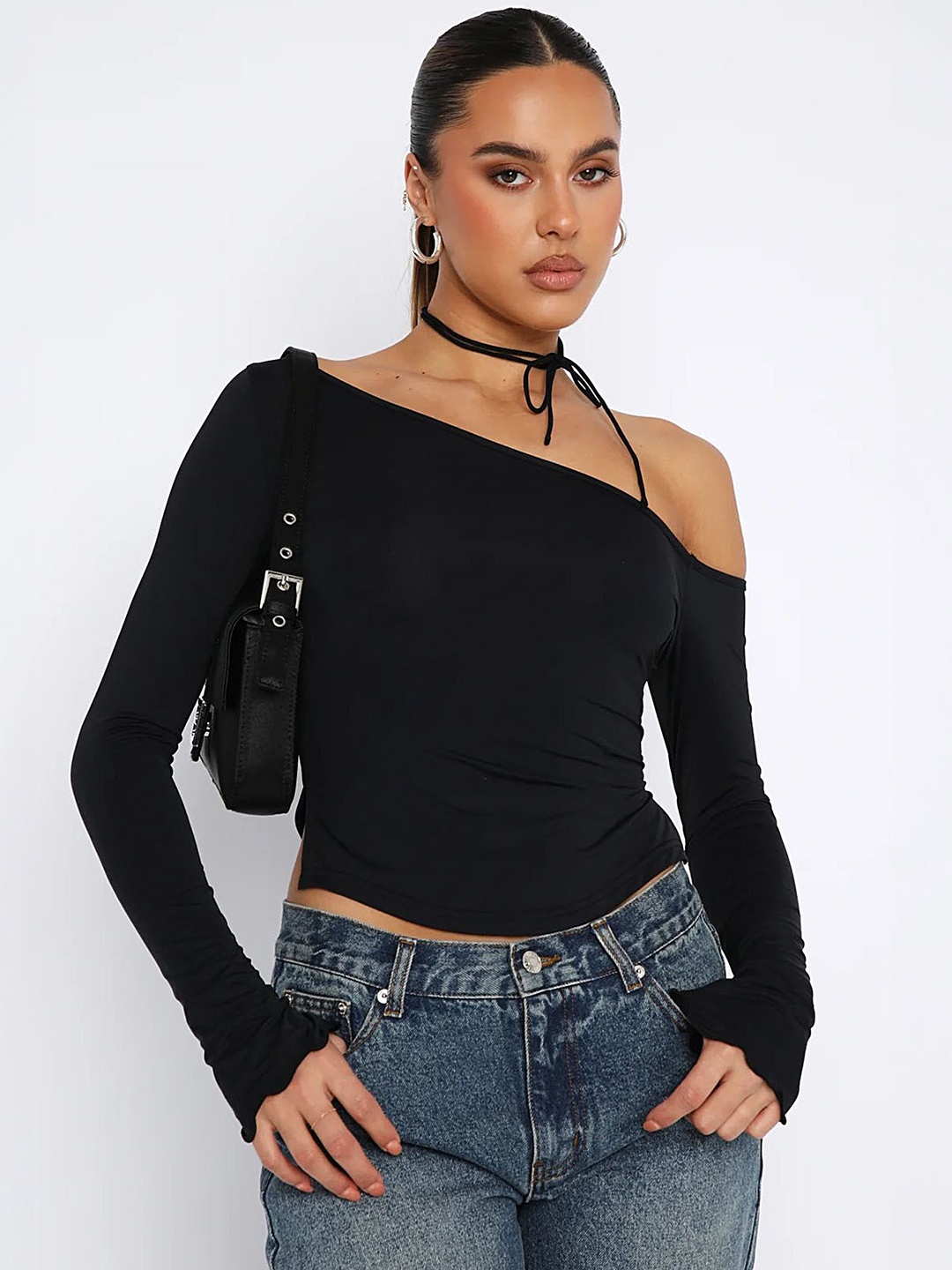 

LULU & SKY Crop Top, Black