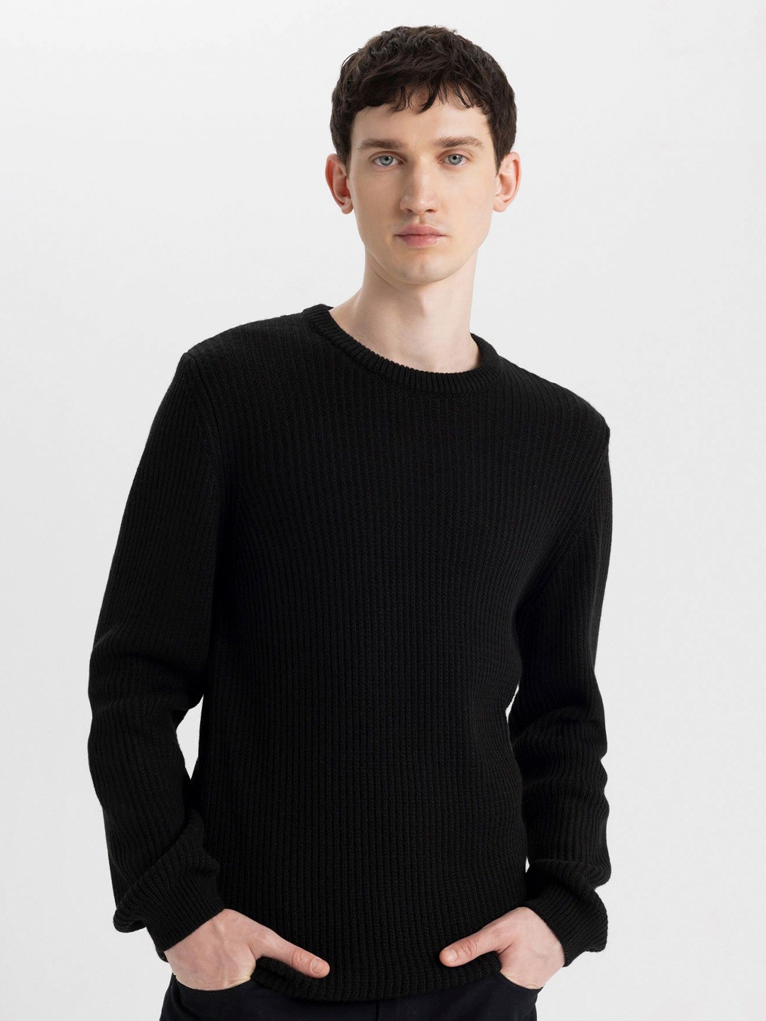 

DeFacto Men Ribbed Pullover, Black