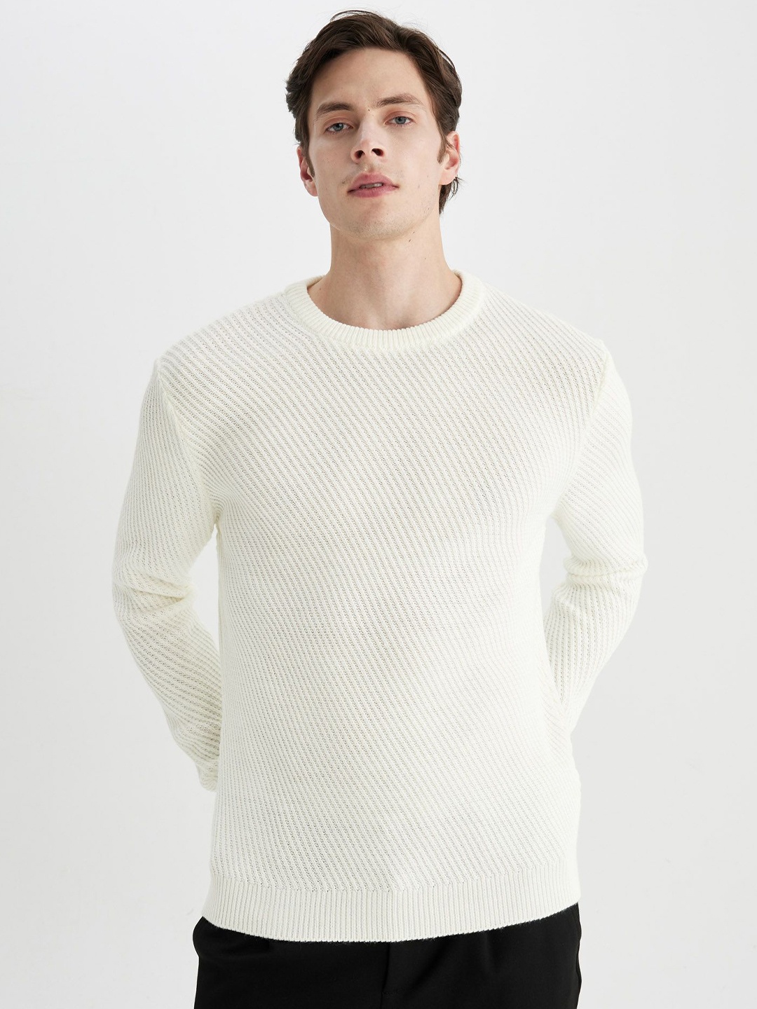 

DeFacto Men Ribbed Pullover, White