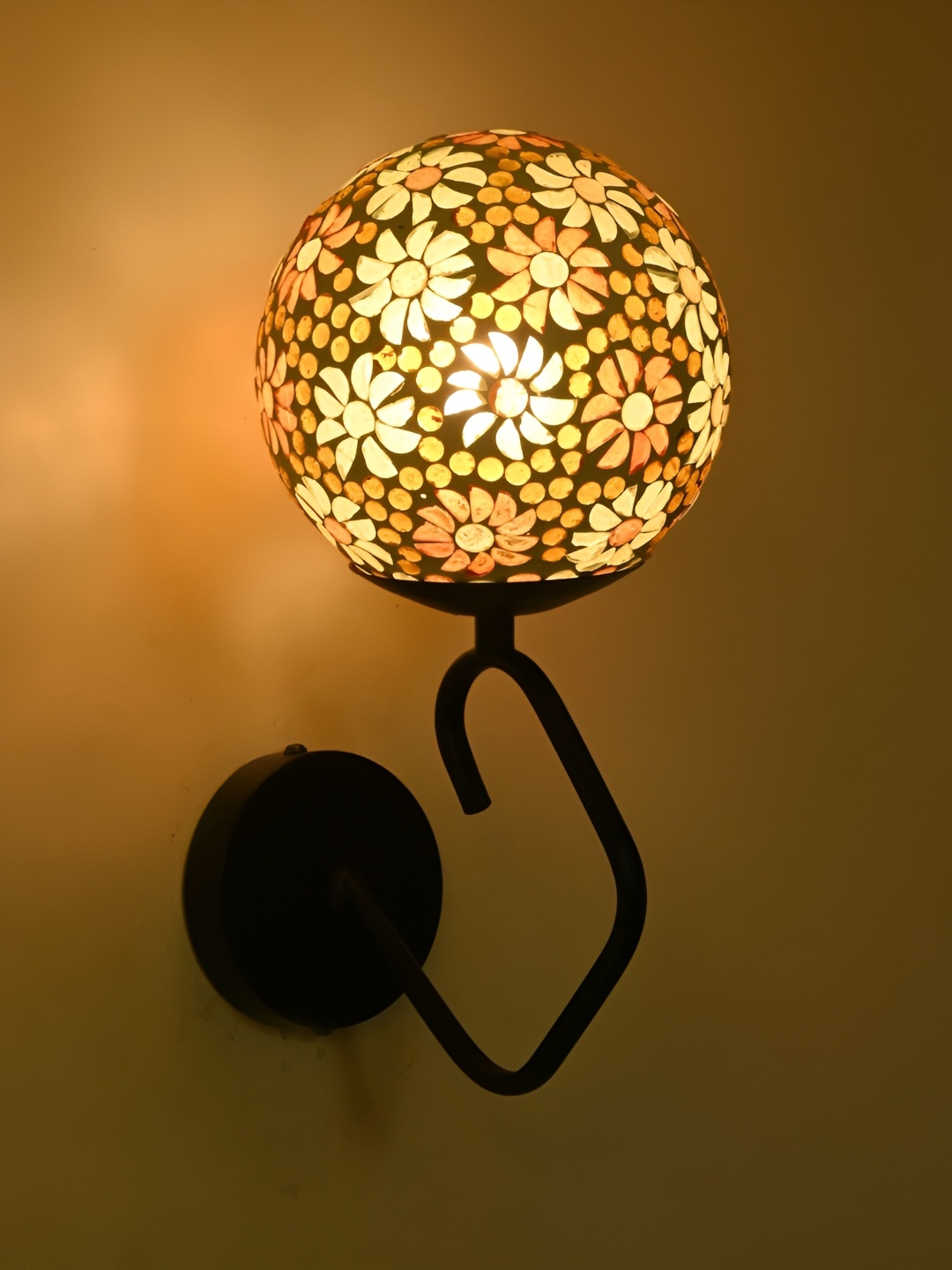 

Afast Red & White Glass Traditional Rectangle Shaped Wall Lamp