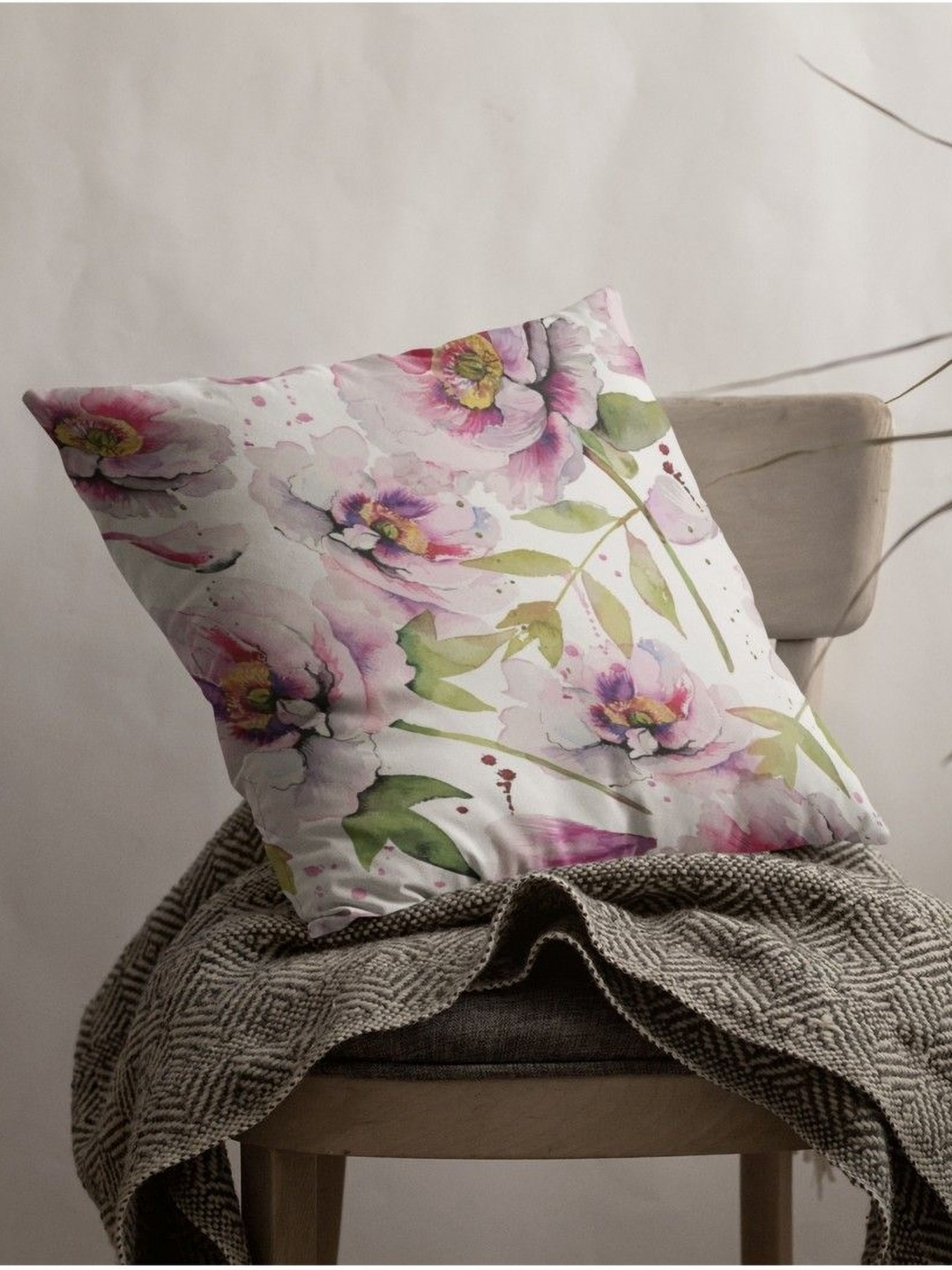 

THEYAYACAFE White & Green Floral Square Cushion Covers